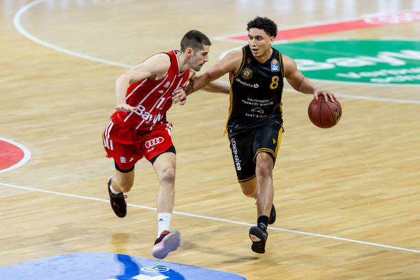 后防核心罗 后防核心罗